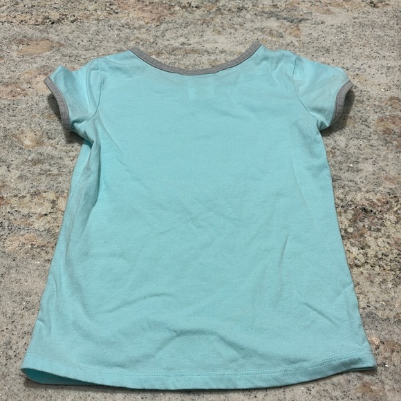 10/$30 DC Supergirl Sequin Tshirt - Picture 6 of 6